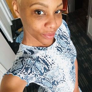 Meet your Posher, Paula